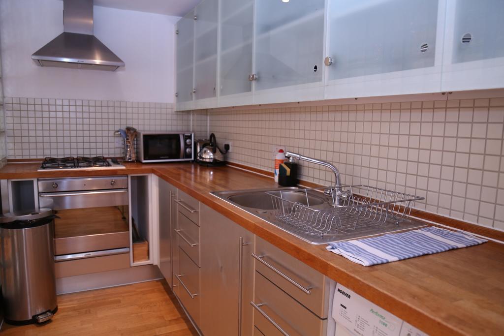 Paddington Southwick Street Apartments London Room photo